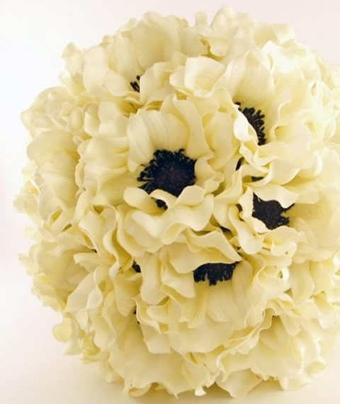 FIANCEE-BODAS-NOV-BODAS-DESCUBRE-LAS-VEN