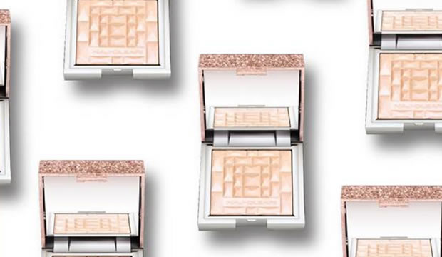 El nuevo Space Attraction Highlighter está hecho para hacerte resplandecer, aún dentro de casa