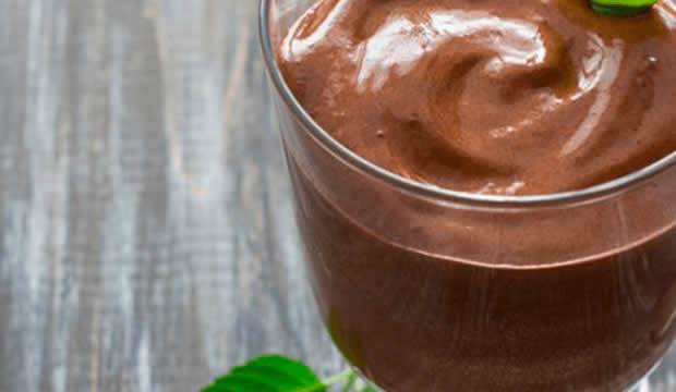 #QuédateEnCasa y prepara un rico mousse de chocolate