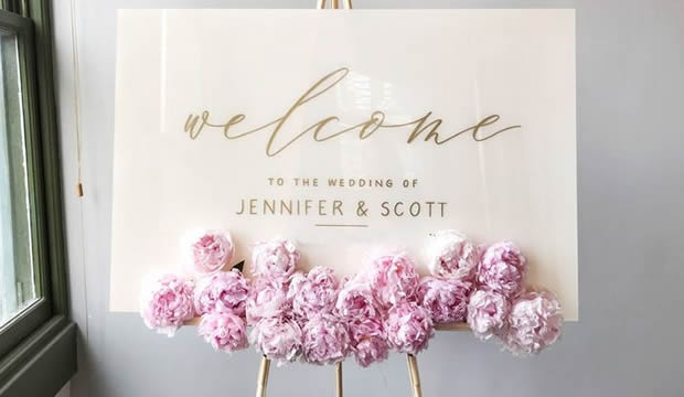 Creativos letreros de bienvenida que impresionarán a tus invitados en tu recepción de bodas