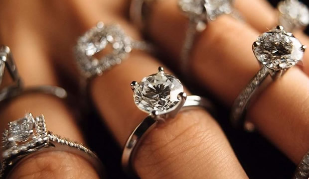 ¿Qué son las 4 C de los diamantes?