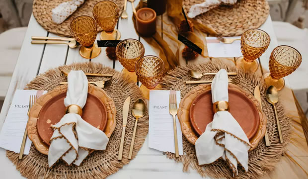 Estos 20 colores son perfectos para cualquier recepción de bodas de otoño