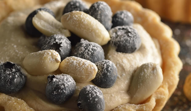La tarta de blueberry con costra de cacahuate se convertirá en el postre del año