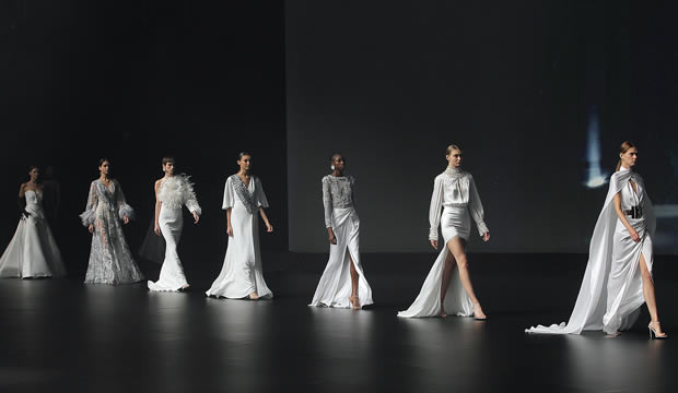 Isabel Sanchis colección novias 2021