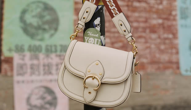 Esta es la Beat Saddle Bag, la más reciente creación de Coach