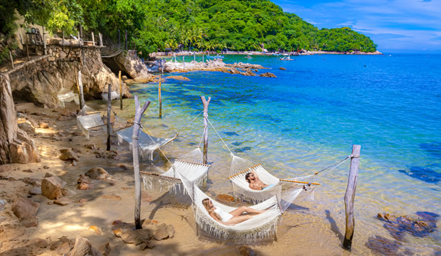 Puerto Vallarta, un paraíso natural para vivir una cálida experiencia de romance con grandes emociones