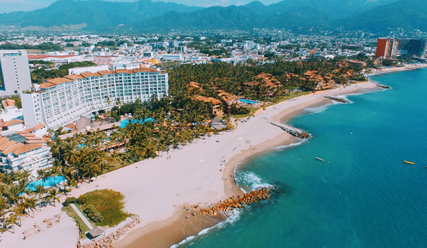 Gana estancia todo incluido para 2 adultos 6 noches y 7 días en Fiesta Americana Puerto Vallarta All Inclusive & Spa y vive una increíble luna de miel