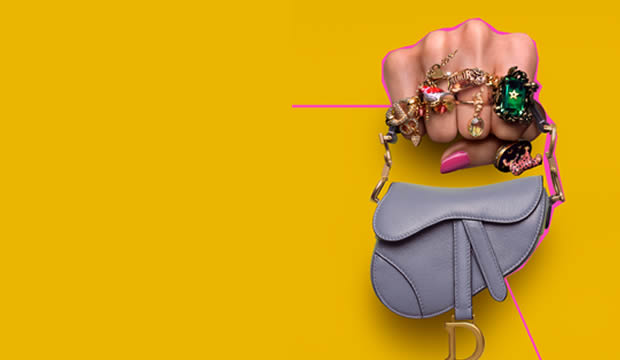 Los micro-bolsos de Dior, la tentación del verano