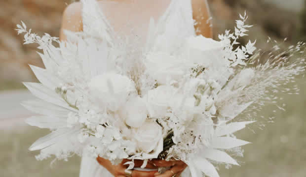 Impresionantes ramos de novia con flores secas, la tendencia que verás en todas partes este 2022