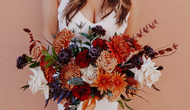 Ramos de novia que son una verdadera tentación para una boda de otoño
