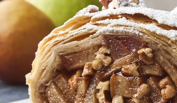 Aprende a prepara este delicioso rollo de pera y sorprende a todos en las festividades decembrinas