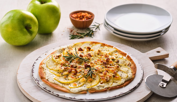 Sorprende a tu familia con una pizzeta saludable y con mucho color