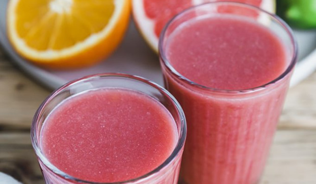 Tres batidos saludables para resistir el calor de la jornada