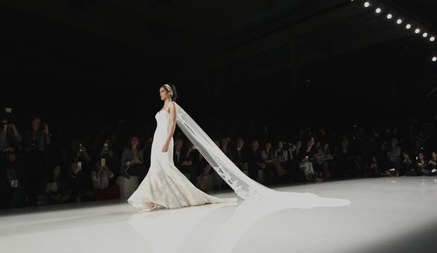 33 firmas desvelarán sus colecciones 2024 en la pasarela de Barcelona Bridal Fashion Week