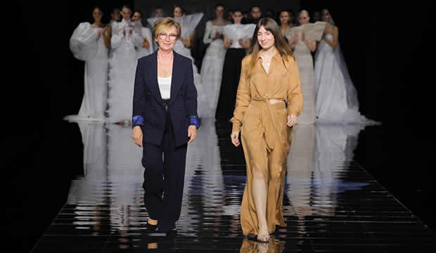 Isabel Sanchis colección novias 2024