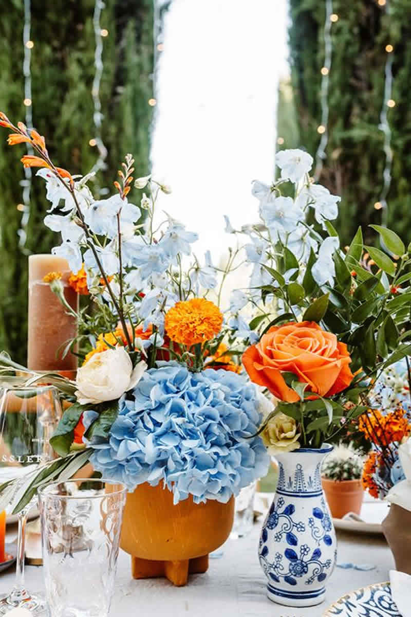 20 coloridos diseños de mesa para tu recepción de bodas