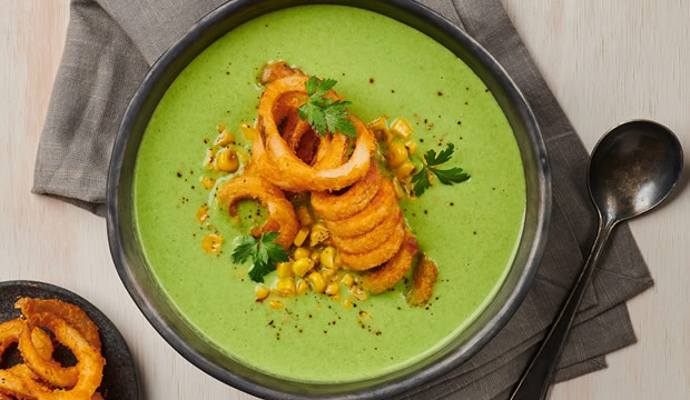 Receta de crema de poblano con papas curly