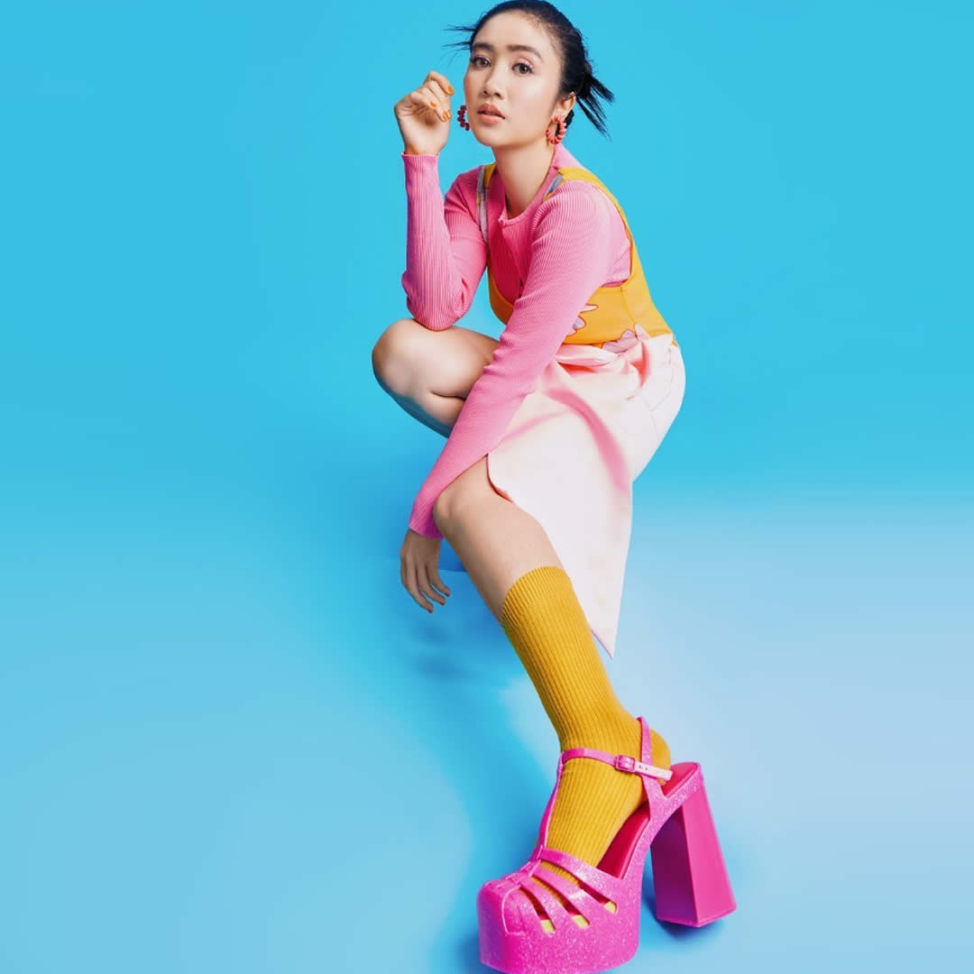 Melissa: innovación brasileña en cada paso con estilo y sostenibilidad