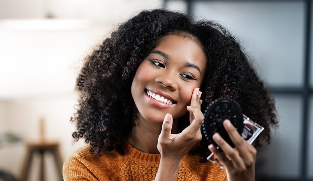 El maquillaje como la mejor herramienta de expresión y bienestar