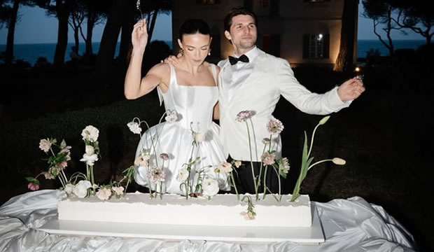 Los pasteles rectangulares continuarán marcando tendencia en las bodas de 2026
