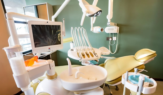 El cáncer infantil también deja heridas en la boca