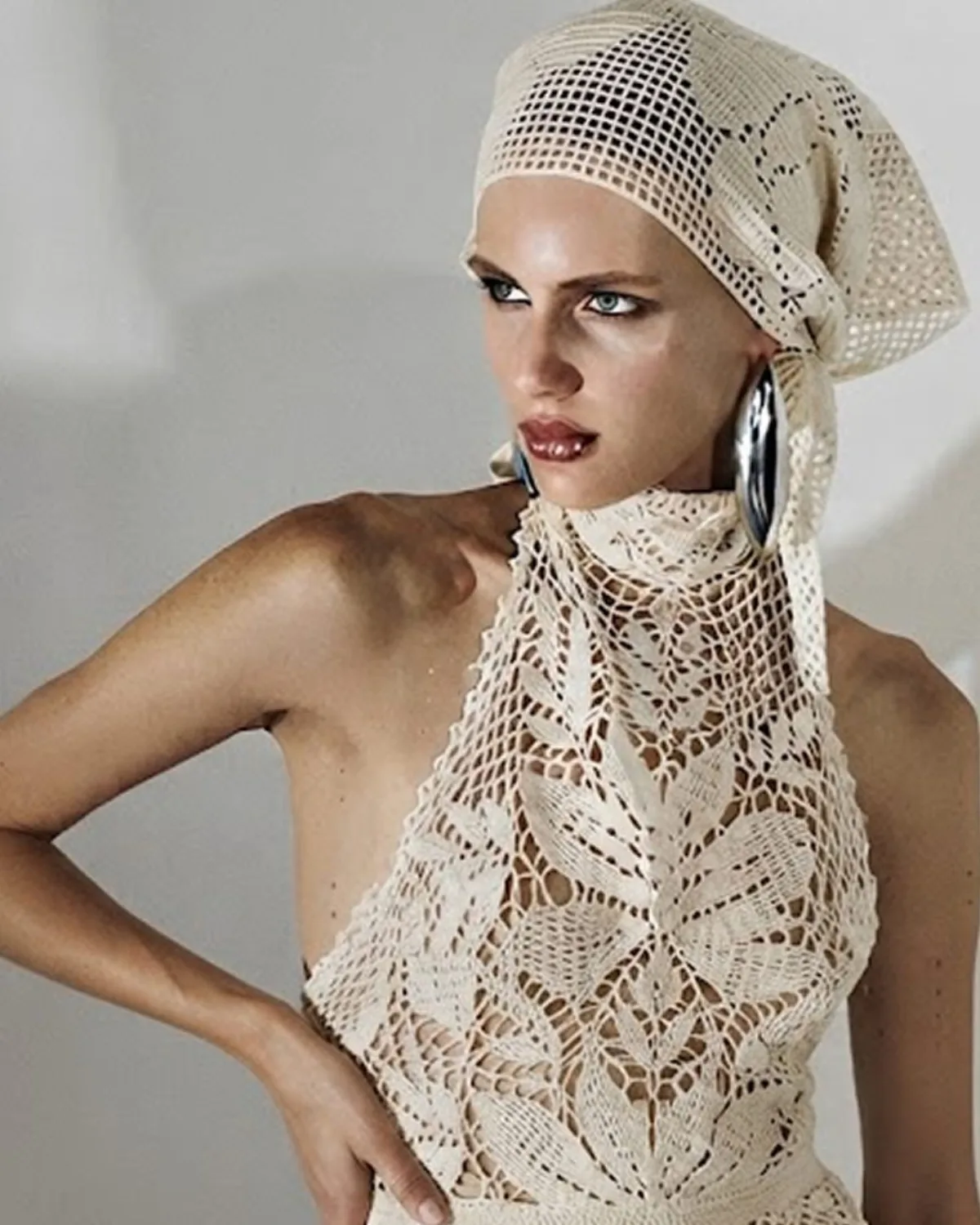 Dale un toque romántico y nostálgico a tu look de novia con piezas de crochet