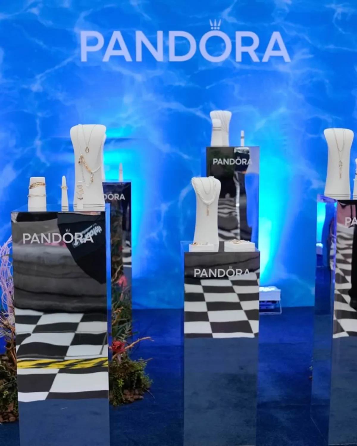 Pandora presentó “Summer Moments”, una colección que celebra los recuerdos más luminosos del verano