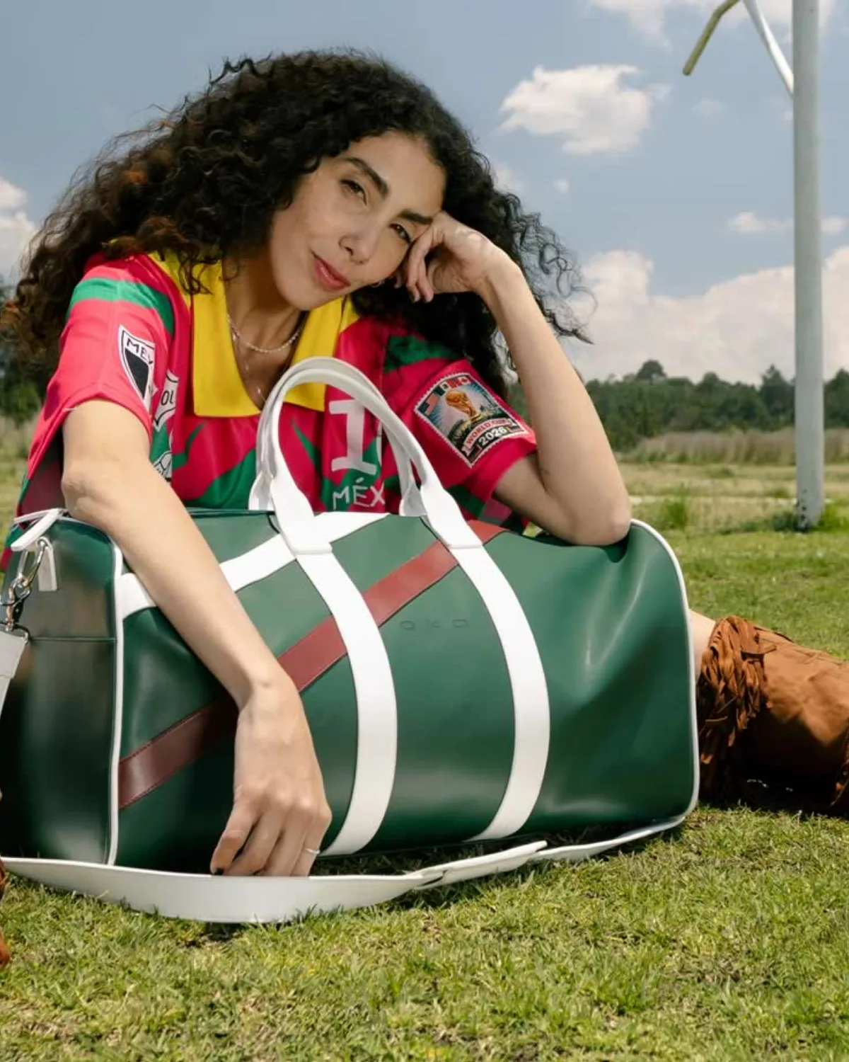 La ‘Duffle Bag’ de OKA se viste de México en una edición limitada