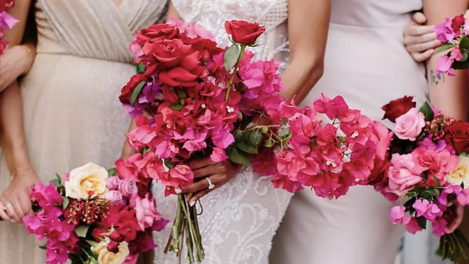 La magia de las buganvillas: elegancia vibrante y romanticismo en tu boda