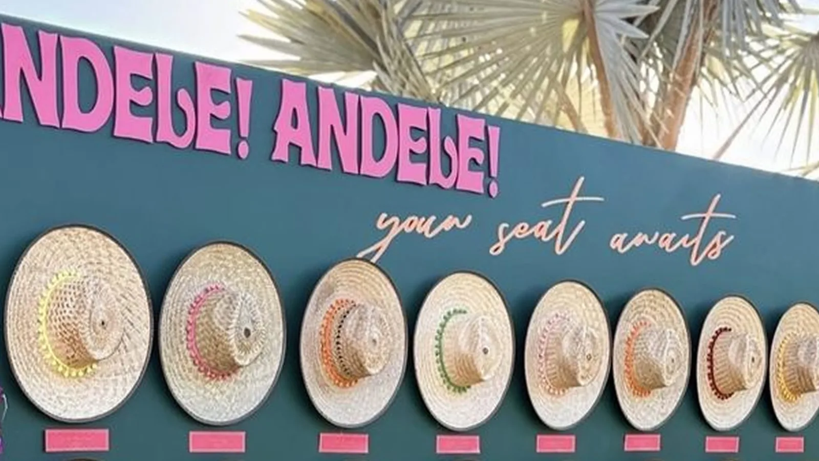De las servilletas bordadas a los sombreros: inspiración para los recuerdos de tu boda
