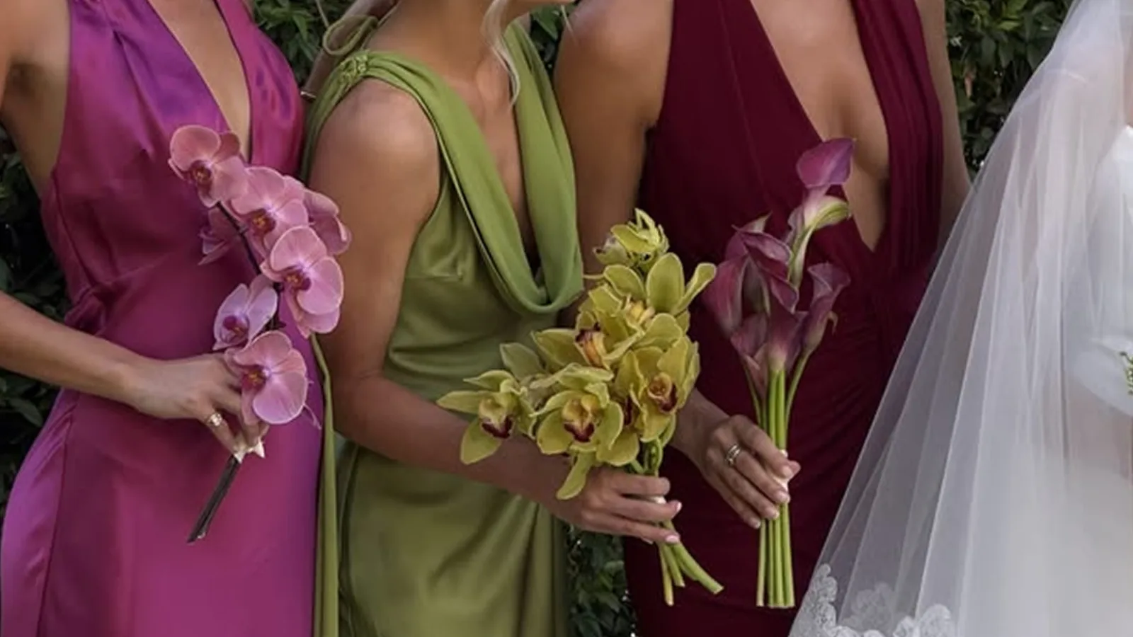 Tendencias clave de temporada para elegir el ramo de tus damas de honor