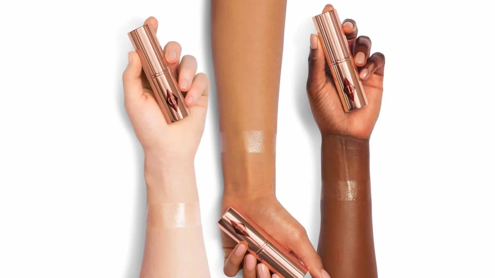 Descubre el glow-up de verano más rápido y effortless de Charlotte Tilbury en formato stick