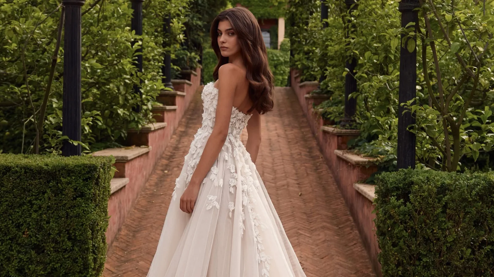 MUSE by Tina colección novias 2027