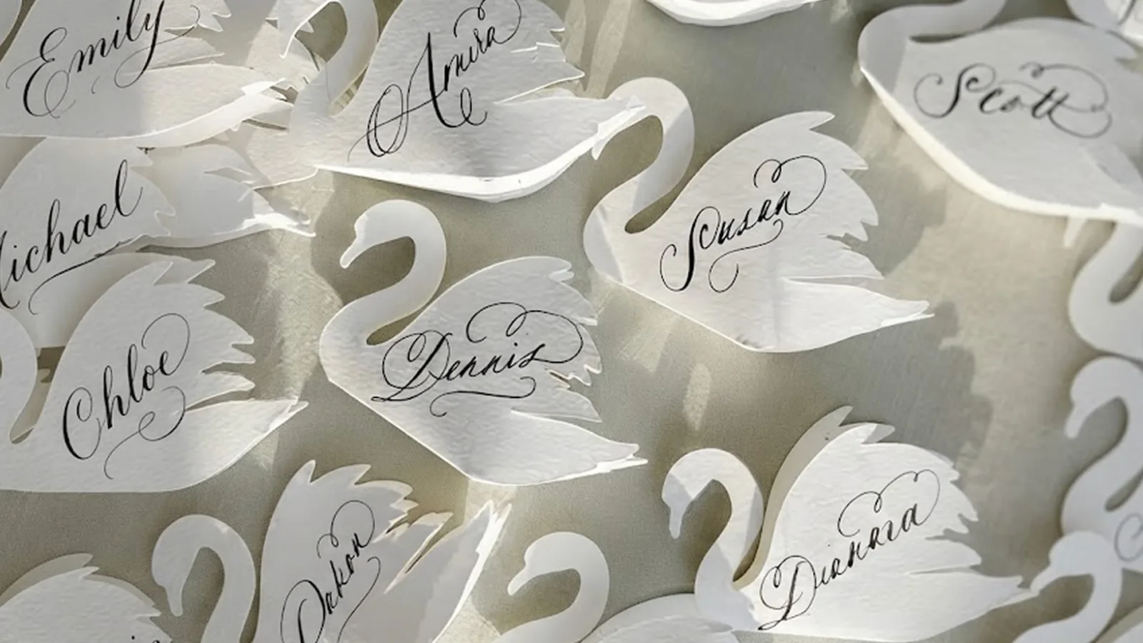 Los cisnes redefinen las bodas con una opulencia de cuento de hadas