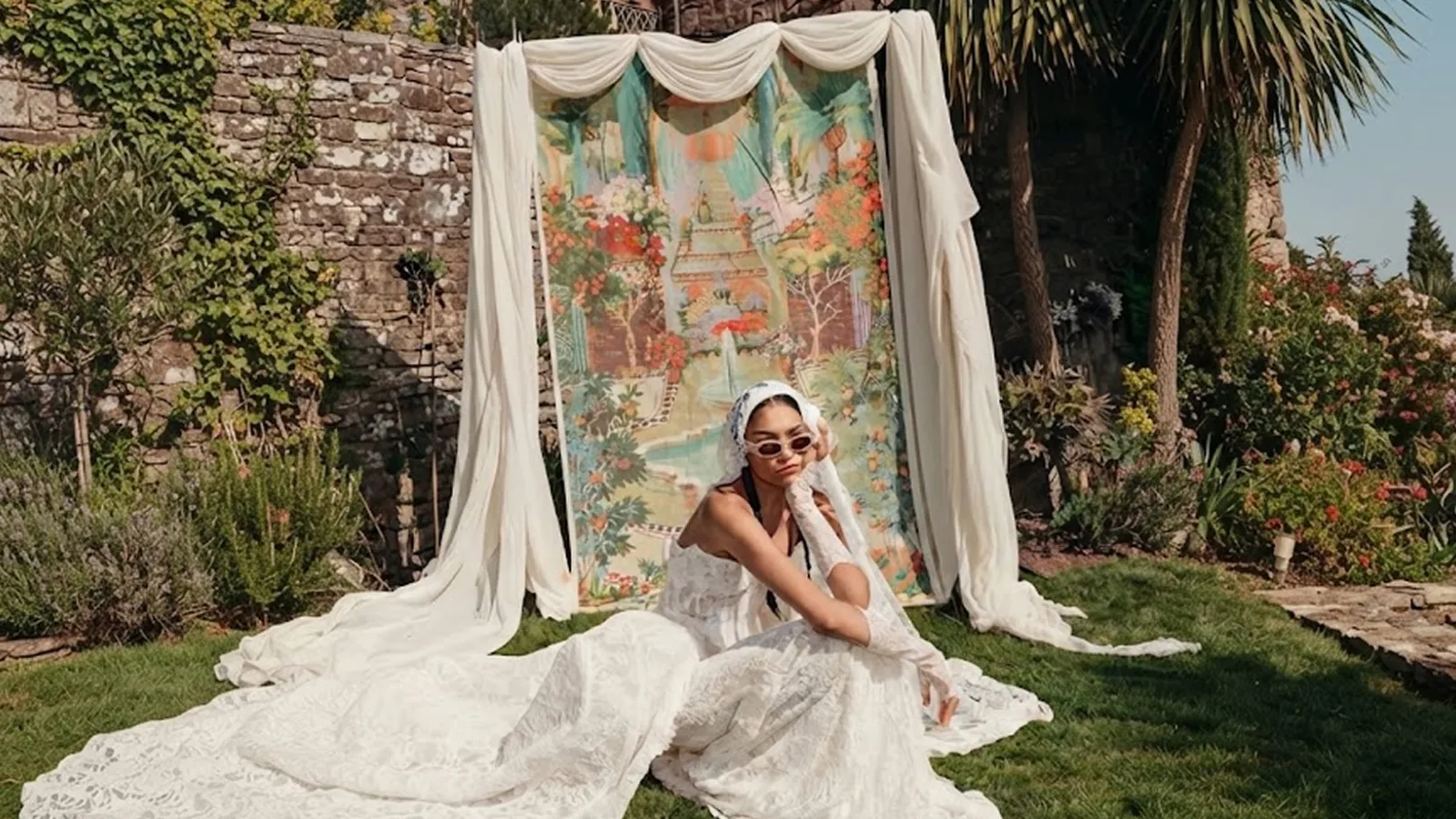 Los telones de fondo ilustrados transforman las ceremonias de boda en verdaderos cuentos de hadas