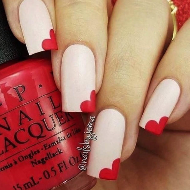 Diseño de uñas para San Valentín Fiancee Bodas