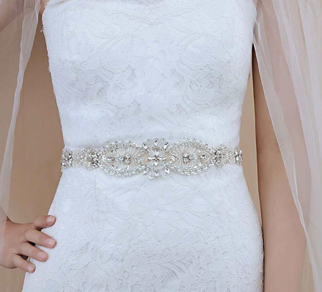 Cuatro tips para usar cinturón con tu vestido de novia y lograr un look  nupcial asombroso : Fiancee Bodas