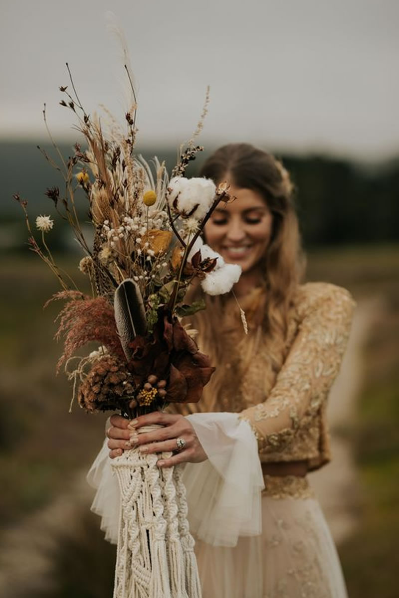 Flores secas, la tendencia nupcial más bonita para el ramo de la novia :  Fiancee Bodas