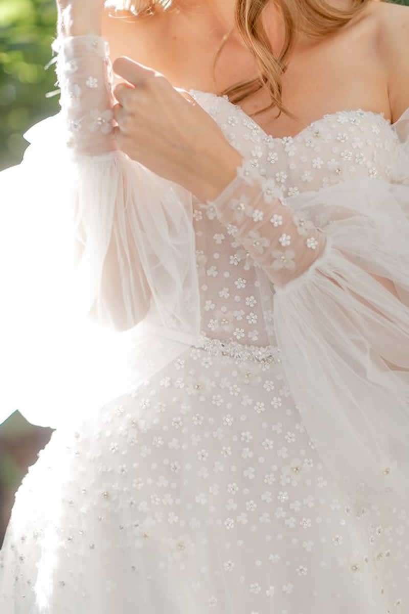 20 asombrosos detalles que elevarán al siguiente nivel cualquier vestido de  novia : Fiancee Bodas