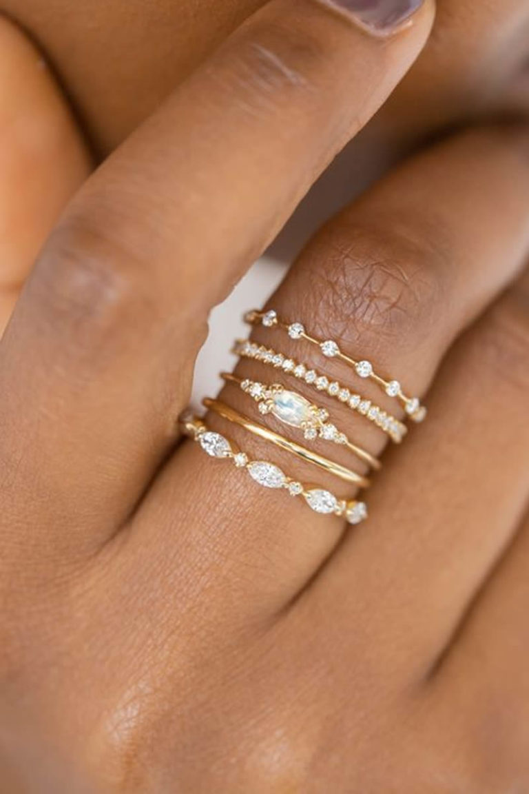 Sigue la tendencia de los anillos apilables ¡con tu anillo de