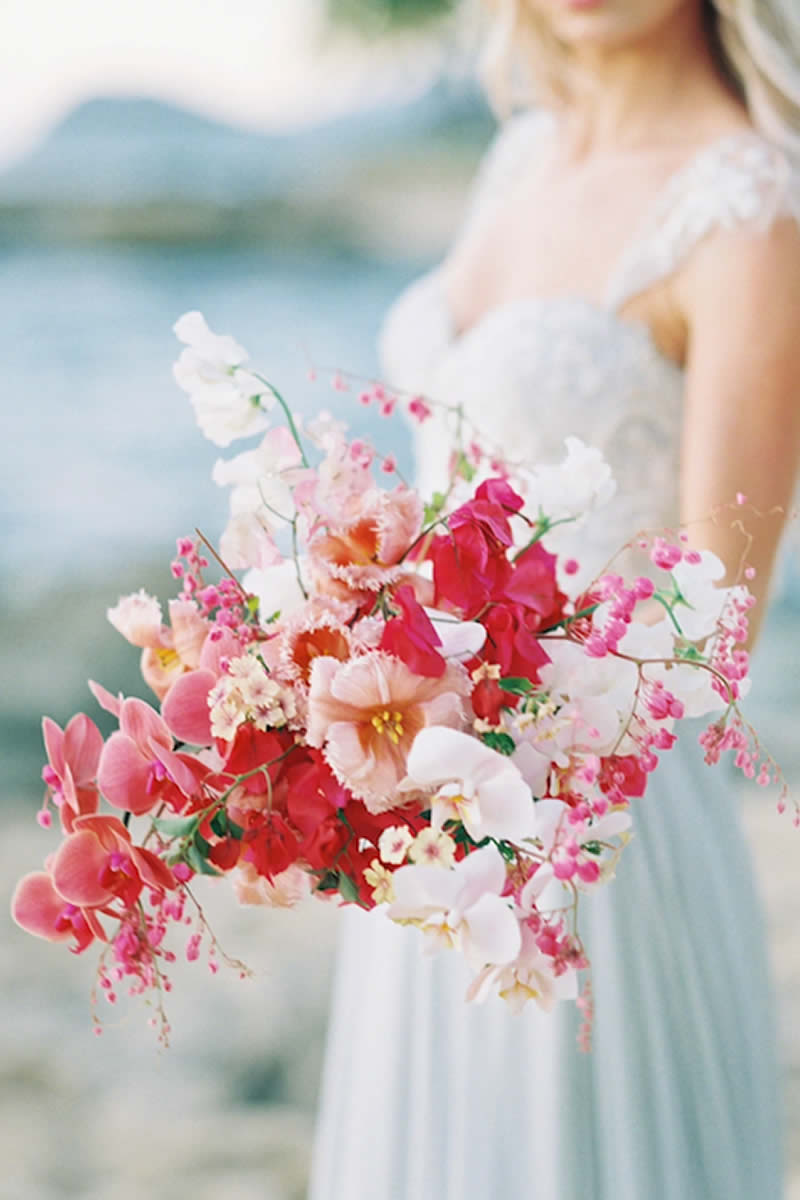 Encantadores ramos de novia tropicales que querrás llevar en un boda :  Fiancee Bodas
