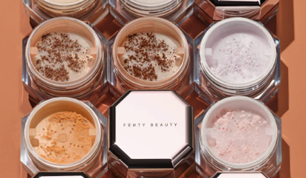 fenty-beauty-presenta-set-it-down-el-polvo-traslucido-que-lo-hace-todo