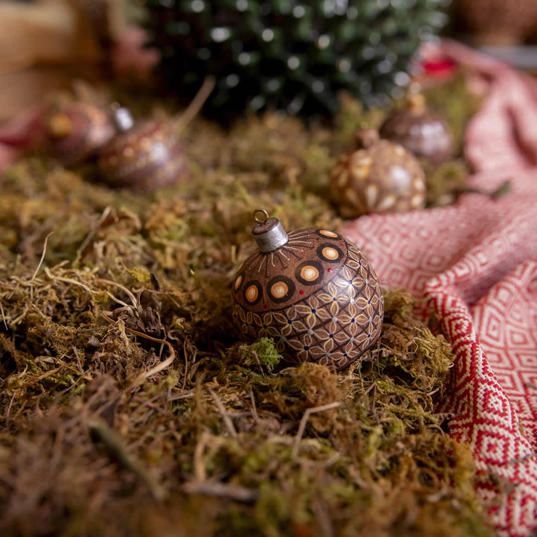 en-casa-huakal-el-espiritu-navideno-se-expresa-a-traves-de-piezas-excepcionales-creadas-por-manos-artesanas-de-distintas-regiones-del-pais