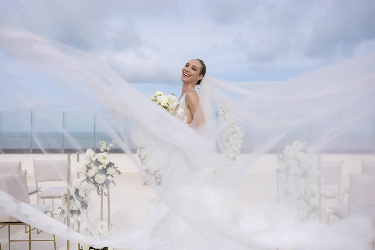 bodas-en-ava-un-amor-tan-infinito-como-la-vista-misma-del-resort