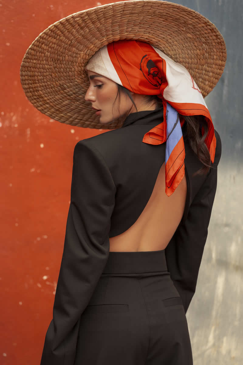 celebra-la-autenticidad-y-el-poder-de-vestir-con-proposito-con-la-mas-reciente-coleccion-de-rolando-bracho