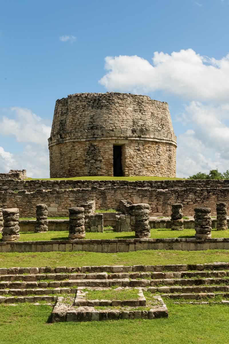 descubre-mayapan-y-ake-joyas-arqueologicas-alternas-en-la-peninsula-de-yucatan