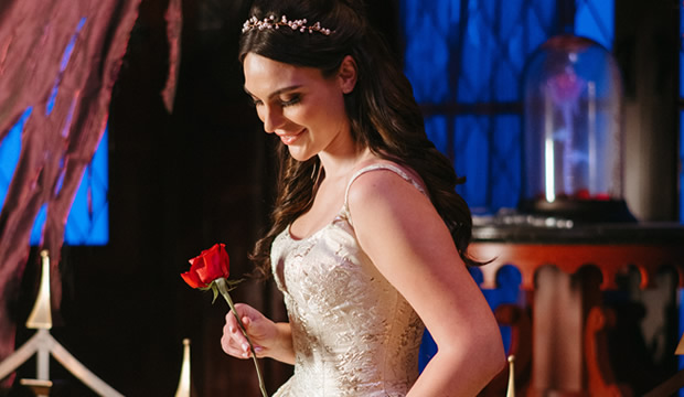 disney-bodas-celebra-35-anos-de-amor-con-dos-nuevos-vestidos-de-novia-descubrelos