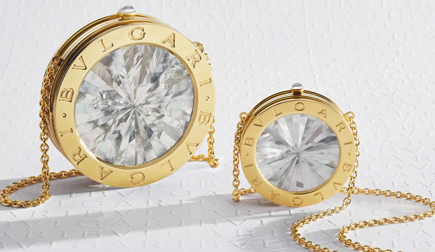 los-nuevos-minaudieres-de-bvlgari-son-tu-mejor-aliado-para-elevar-tu-look-nupcial-en-tu-gran-dia