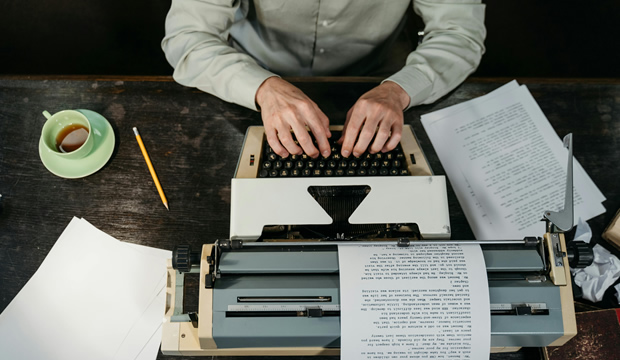 experto-llama-a-fortalecer-el-blindaje-patrimonial-de-escritores-ante-riesgos-legales-y-economicos